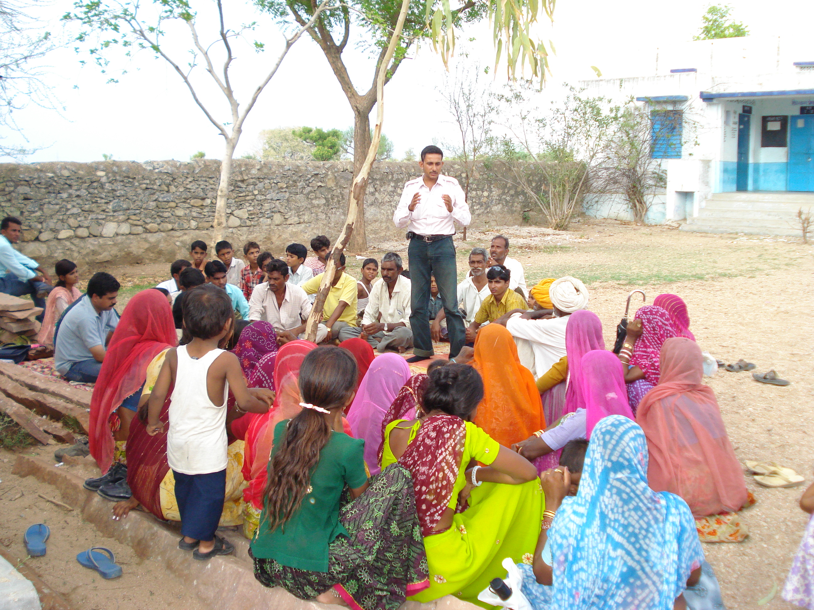 A Gram Shiksha Sabha in action